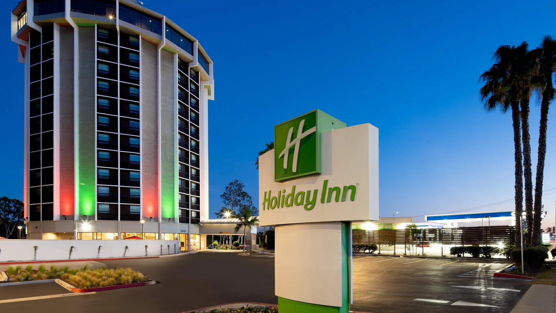 Holiday Inn Long Beach - Airport By Ihg