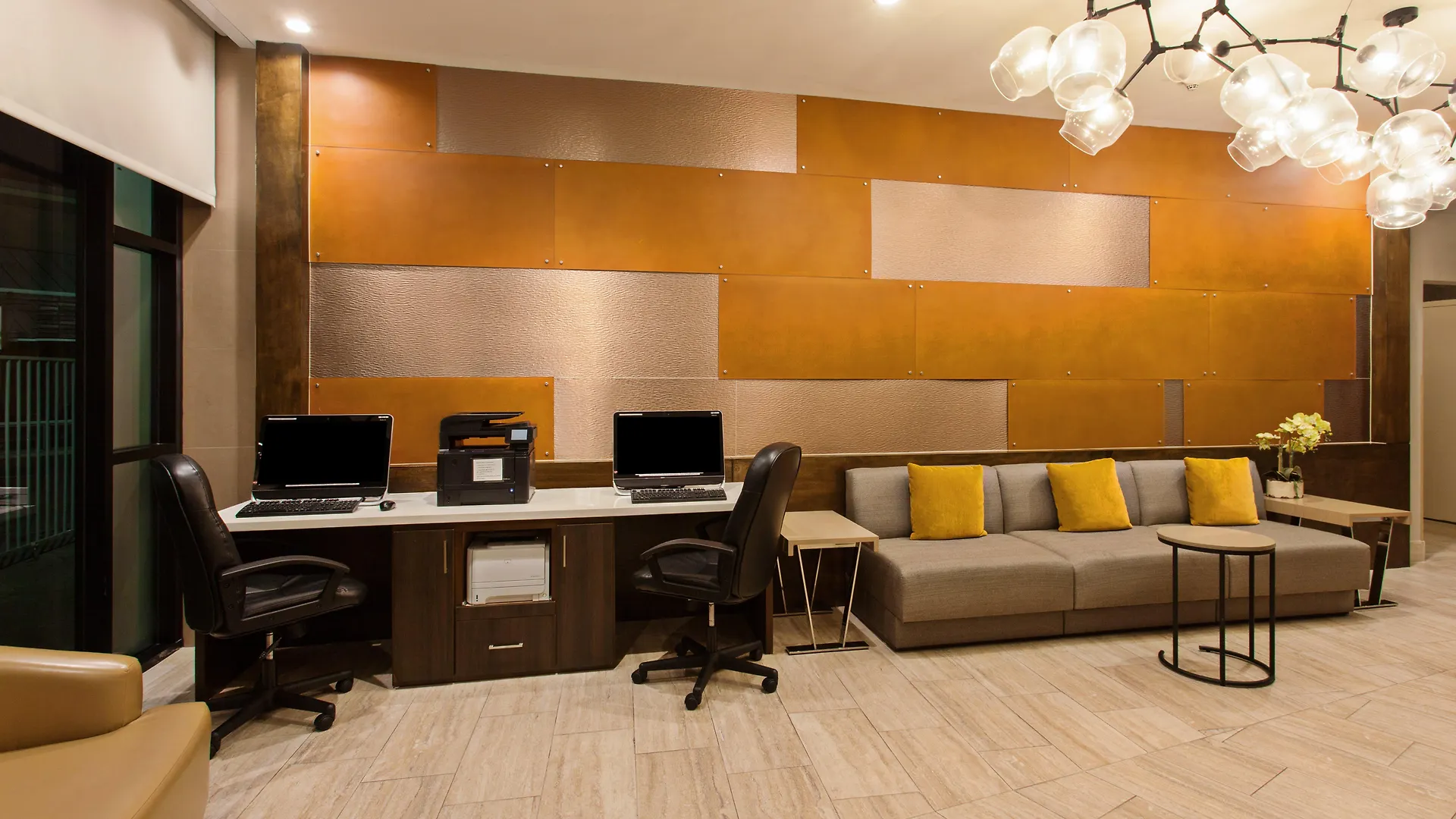 Holiday Inn Long Beach - Airport By Ihg United States