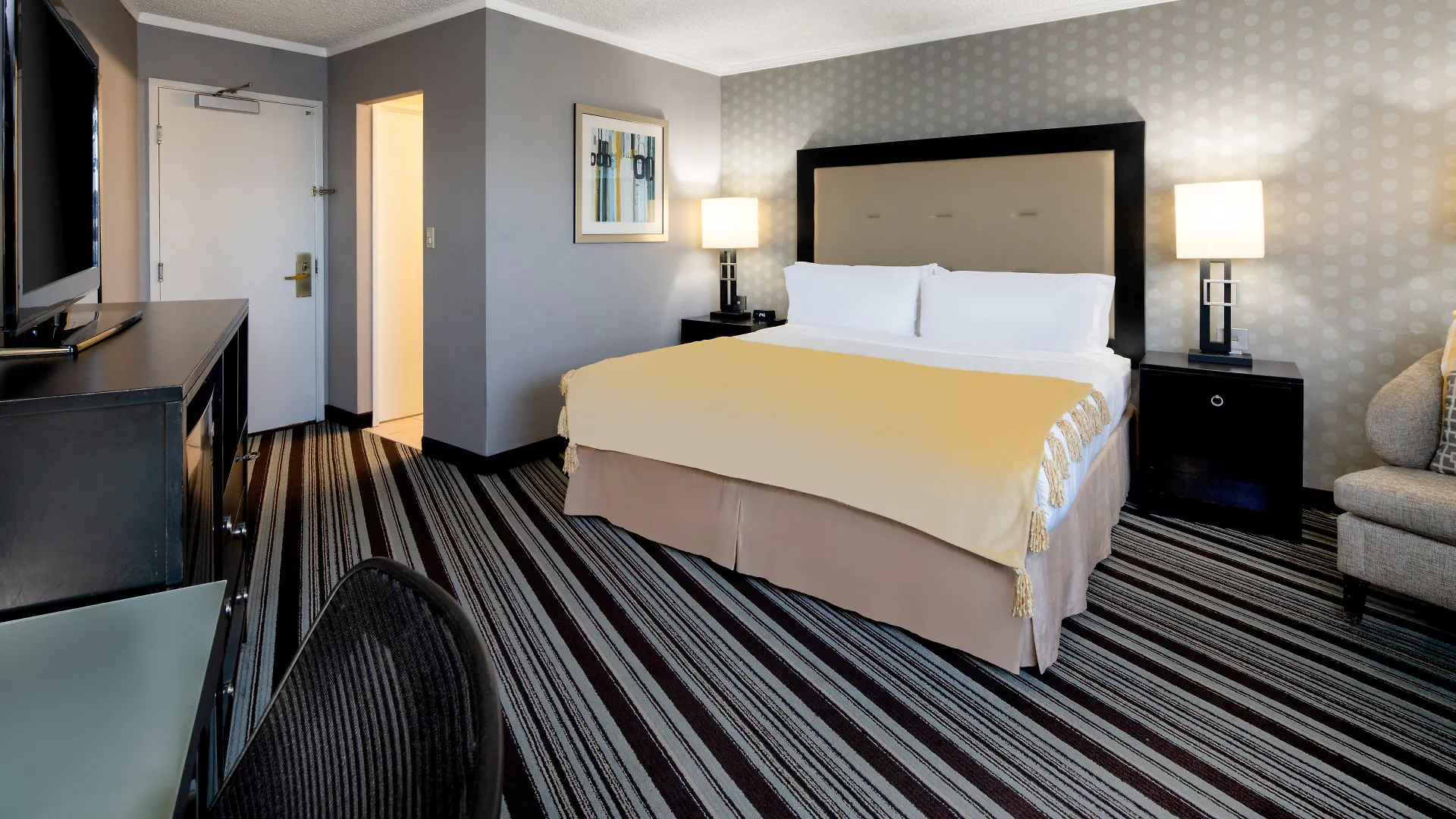 Holiday Inn Long Beach - Airport By Ihg 3*,