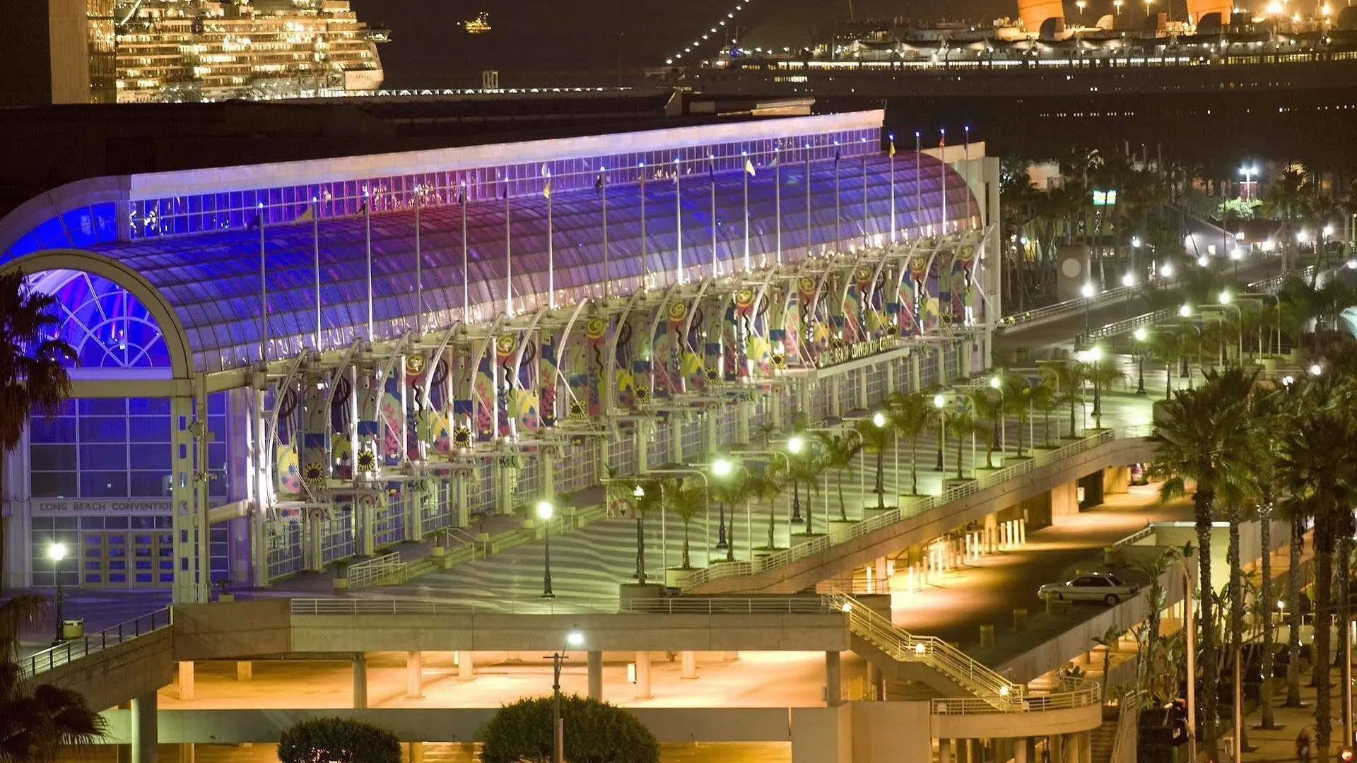 Holiday Inn Long Beach - Airport By Ihg 3*,