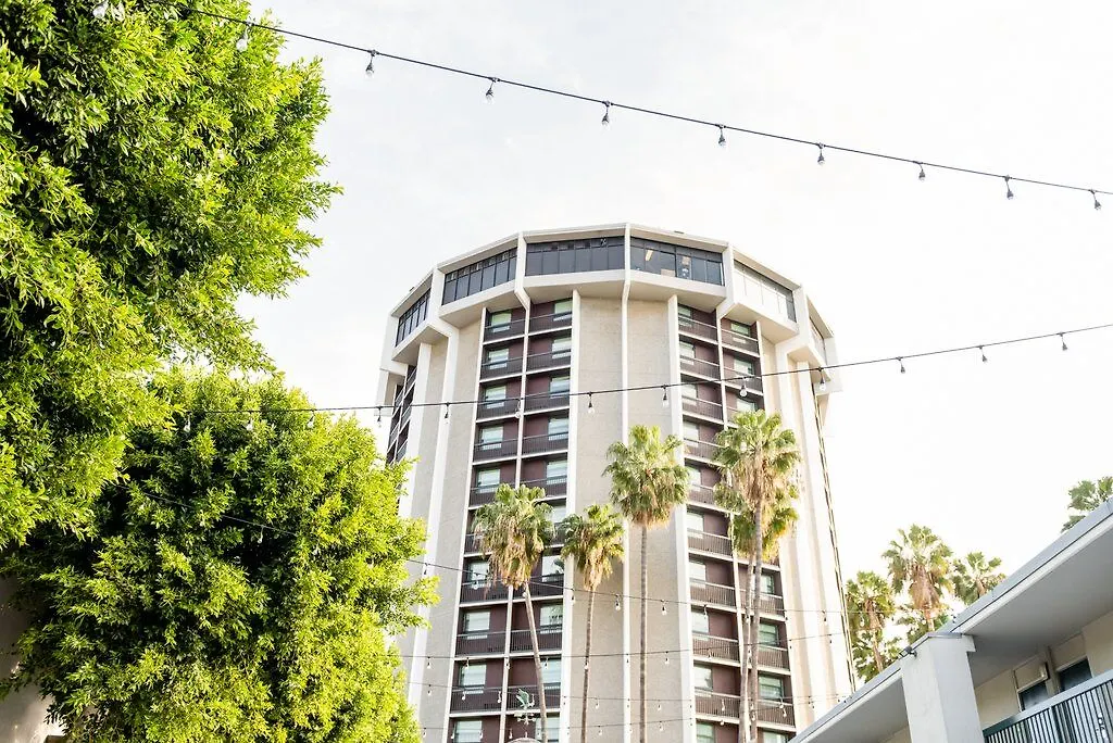 Holiday Inn Long Beach - Airport By Ihg 3*,